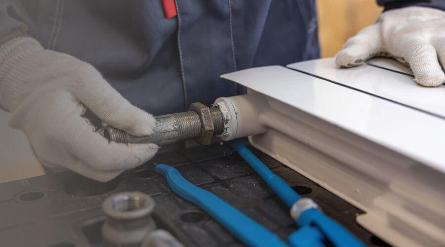 Professional water heater repair services in Coahoma, TX